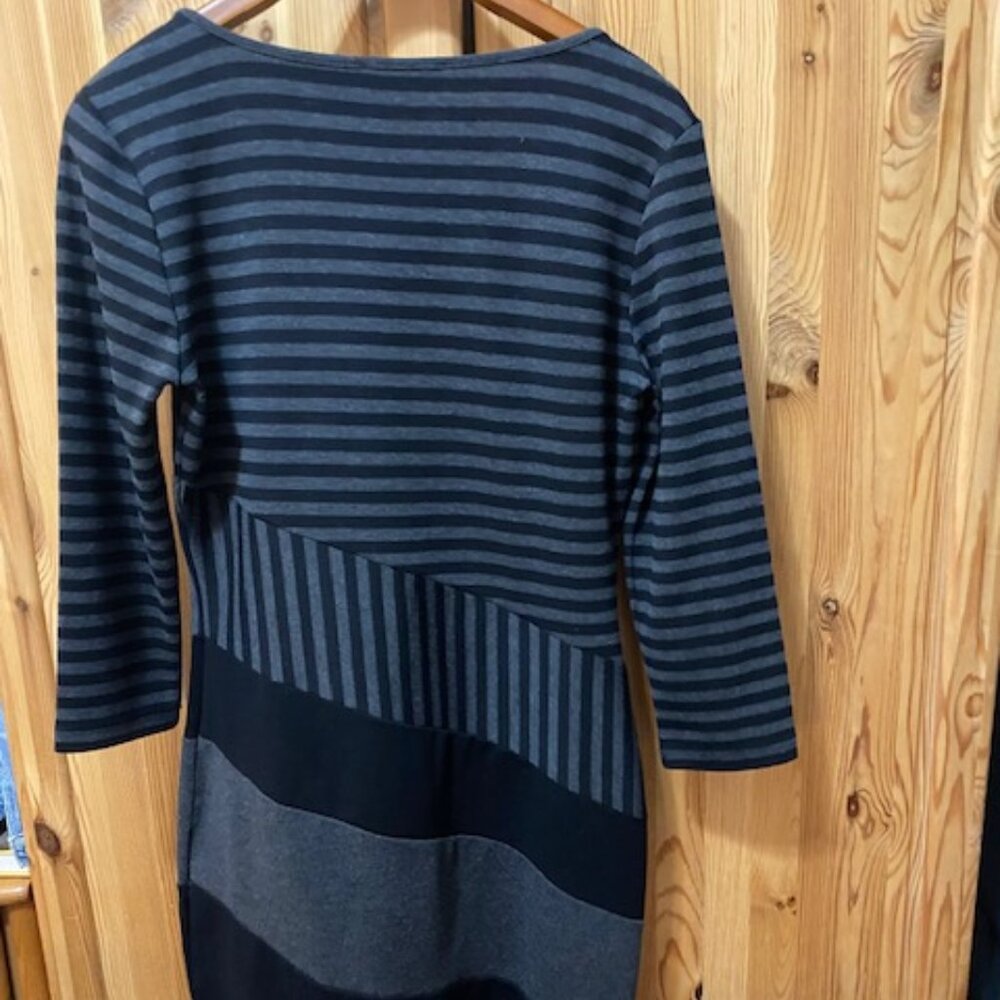Spense  Black and Grey Striped Body Sweater Dress Medium